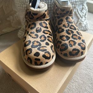 UGG Classic Ultra Mini Spotty boots